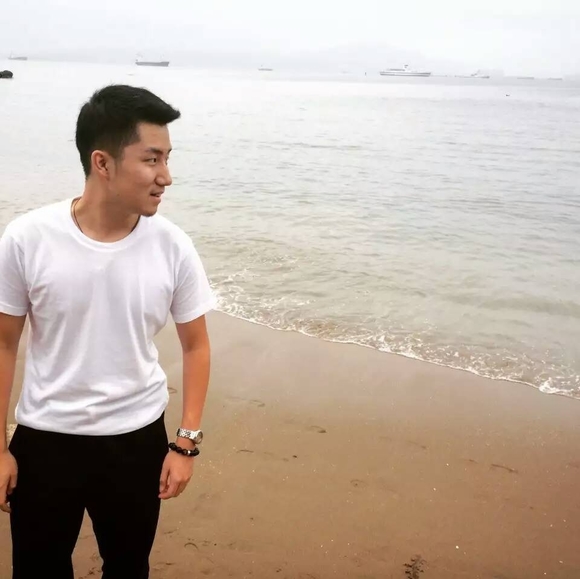 Meet your Posher, Clarence - Picture 1 of 1